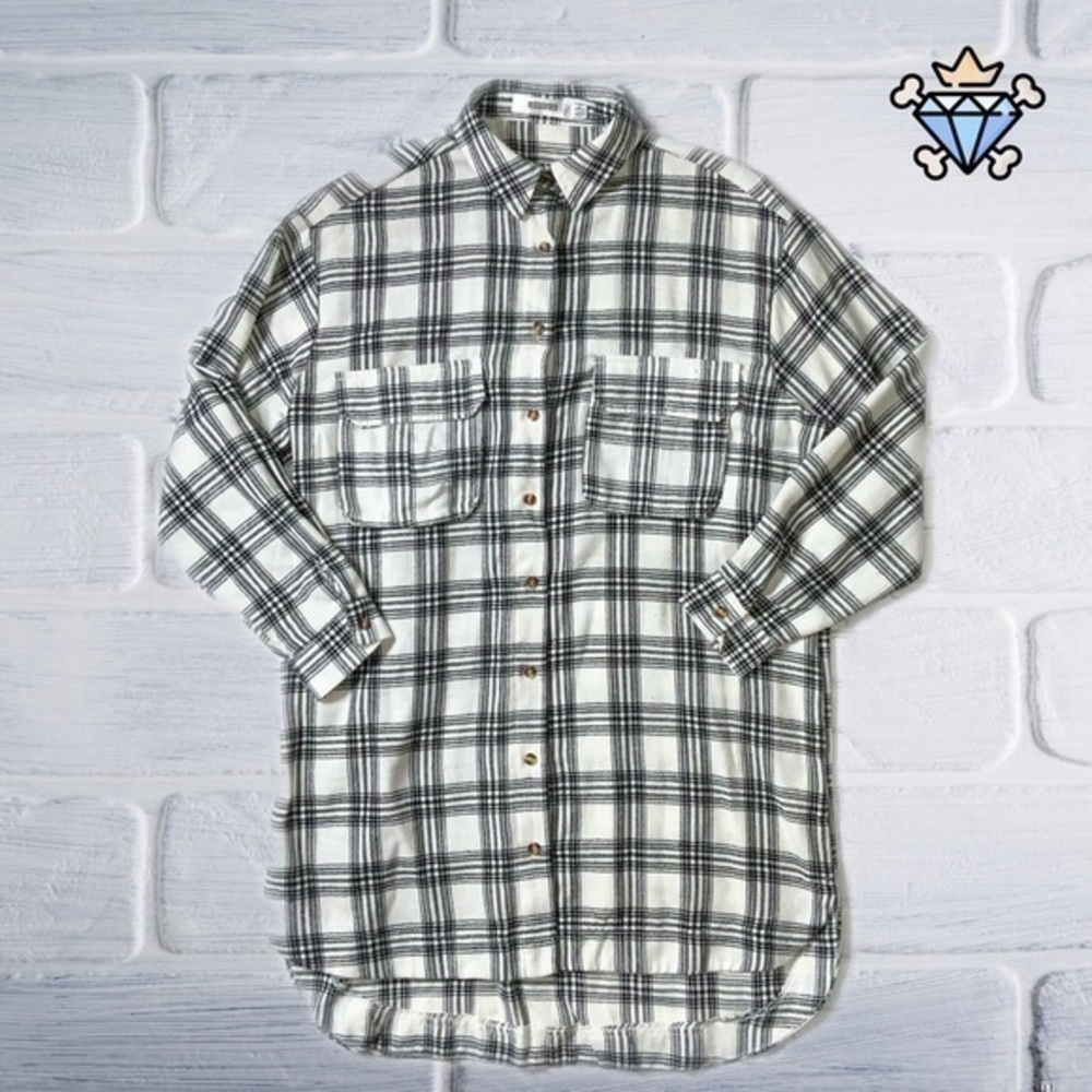 MISSGUIDED OVERSIZED PLAID BUTTON DOWN SHIRT SIZE 6 WOMENS FALL STREETWEAR COZY
